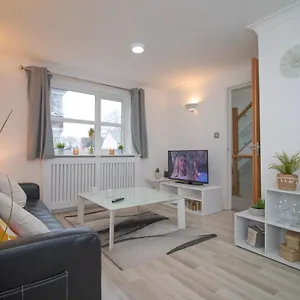 Sealock Mews By Promise Holiday home